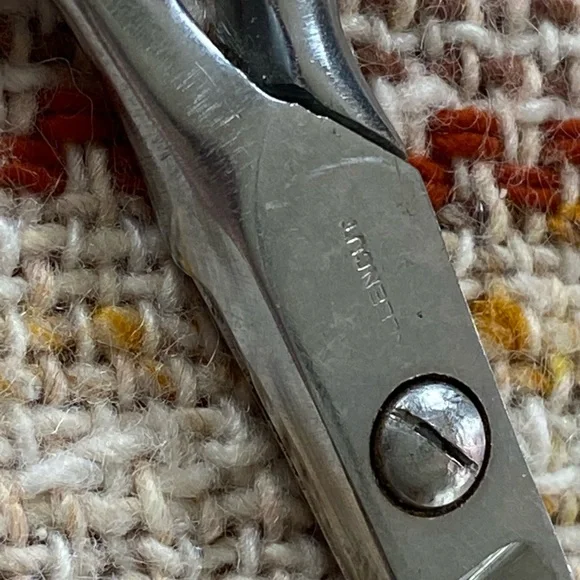 Vintage Scissors (4 Pairs) - Picture 7 of 10